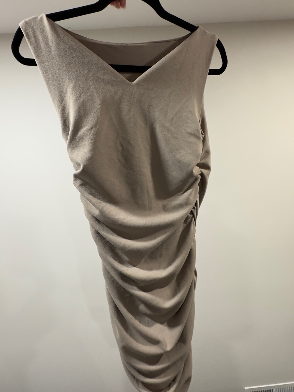 Abercrombie & Fitch Taupe Sleeveless Ruched V-Neck Midi Dress